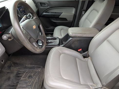 Used 2021 Chevrolet Colorado W/T RWD image 7