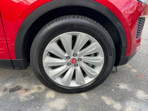 Used 2019 Jaguar E-PACE SE image 37