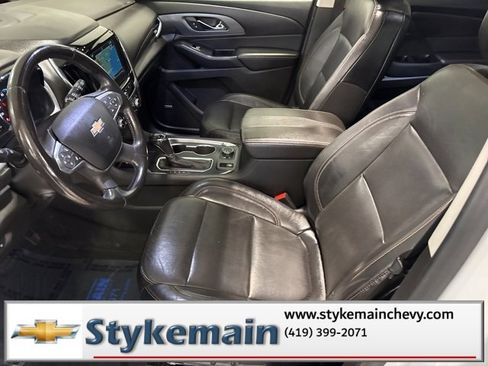 Used 2018 Chevrolet Traverse Premier w/ Driver Confidence II Package image 41