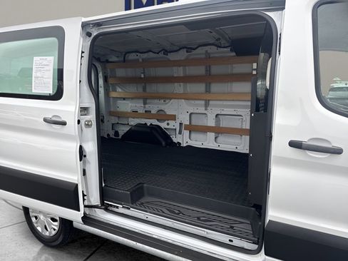Used 2024 Ford Transit 250 Low Roof w/ Exterior Upgrade Package image 21