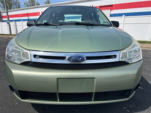 Used 2008 Ford Focus SE FWD image 9