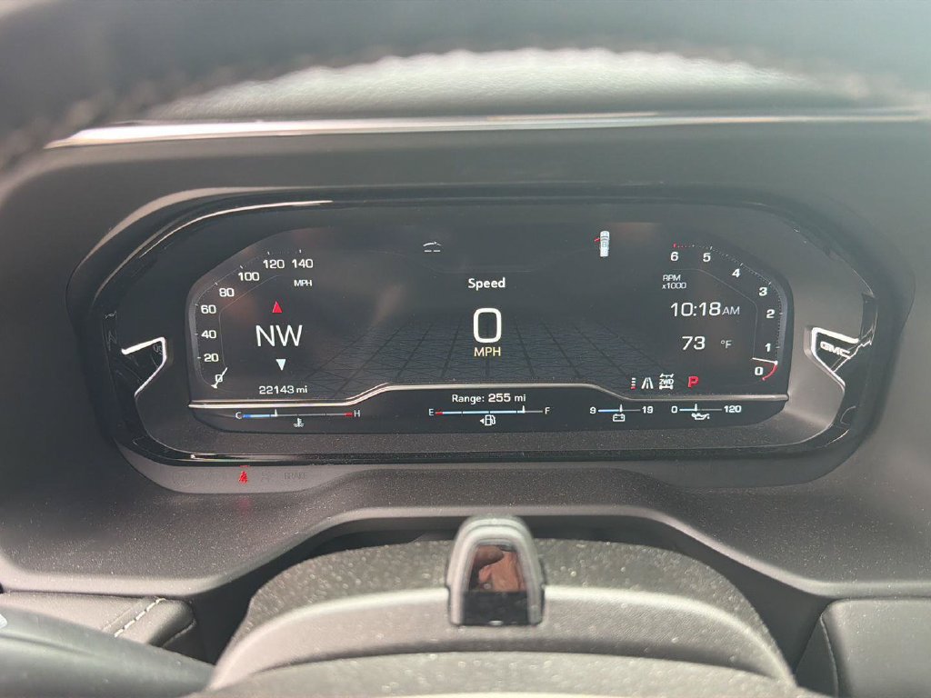 Used 2024 GMC Yukon Denali Ultimate AWD/4WD image 23