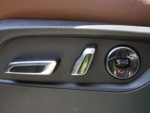 Used 2024 Acura MDX w/ Advance Package AWD/4WD image 31
