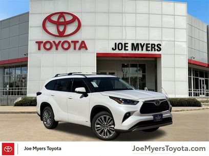 New 2026 Toyota Highlander Platinum