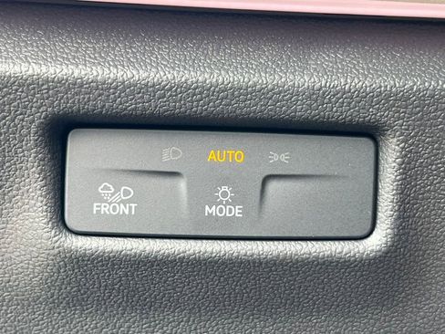New 2026 Volkswagen Tiguan SEL R-Line AWD/4WD image 20