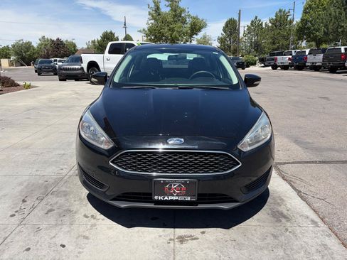 Used 2016 Ford Focus SE FWD image 8