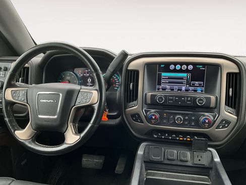 Used 2017 GMC Sierra 1500 Denali AWD/4WD image 12
