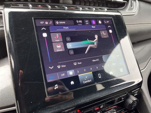 Used 2023 Jeep Grand Cherokee L Laredo image 31