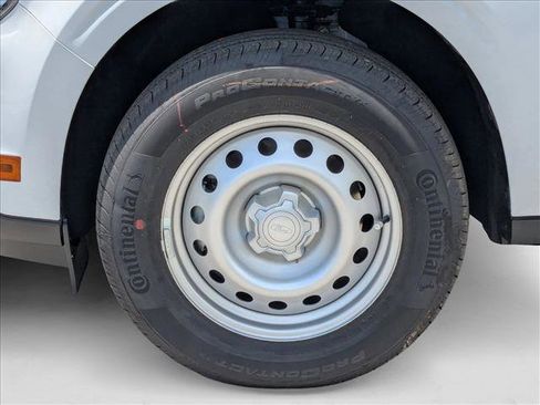 New 2025 Ford Maverick XL w/ Equipment Group 102A image 9