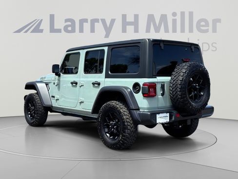 Used 2024 Jeep Wrangler Unlimited Sport AWD/4WD image 4