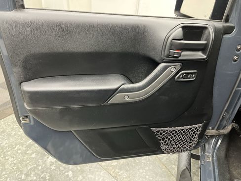 Used 2017 Jeep Wrangler Unlimited Sport w/ Quick Order Package 24S image 6