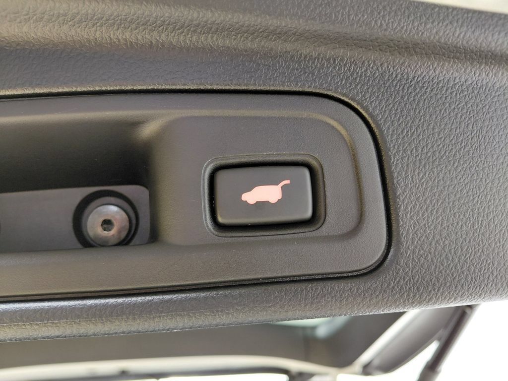 Used 2022 Honda Pilot TrailSport image 48