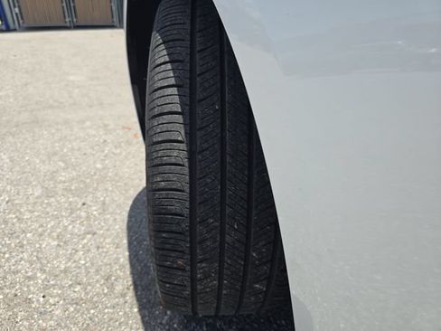Used 2023 Tesla Model 3 Standard Range RWD image 29
