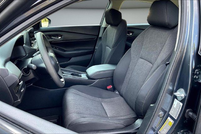 Certified 2025 Honda Accord SE image 23