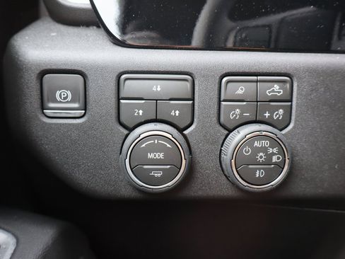 New 2026 Chevrolet Silverado 3500 LT w/ All Star Edition image 14