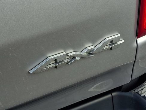 Used 2019 RAM 1500 Big Horn AWD/4WD image 30