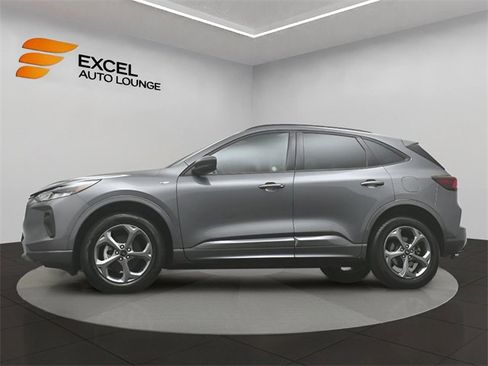 Used 2024 Ford Escape ST-Line image 36