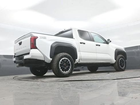 Used 2024 Toyota Tacoma TRD Off-Road AWD/4WD image 24