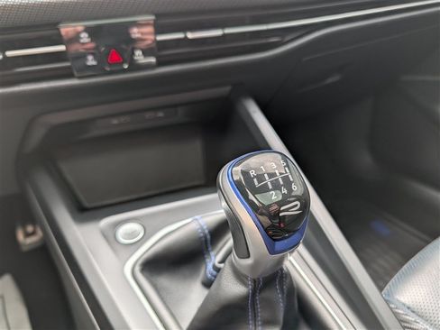 Used 2022 Volkswagen Golf R AWD/4WD image 22