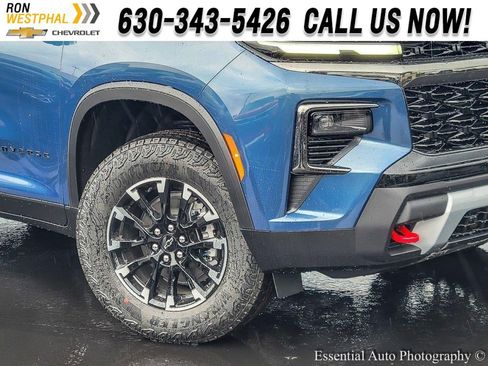 New 2026 Chevrolet Traverse Z71 w/ Driver Confidence Package image 3