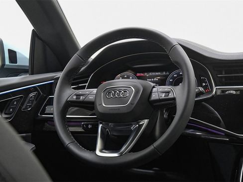 New 2025 Audi Q8 Premium Plus image 19