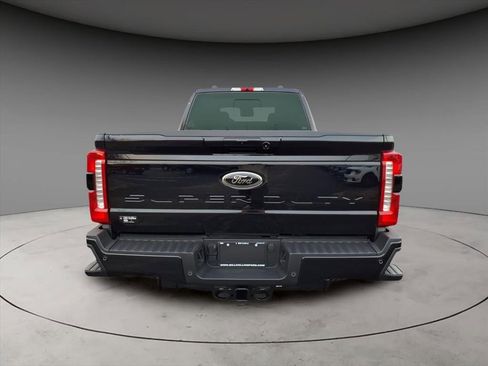 New 2026 Ford F350 Lariat w/ Black Appearance Package image 32