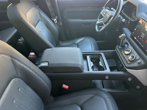 Used 2022 Land Rover Defender 110 Trophy Edition image 18