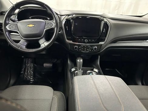 Used 2020 Chevrolet Traverse LT AWD/4WD image 16