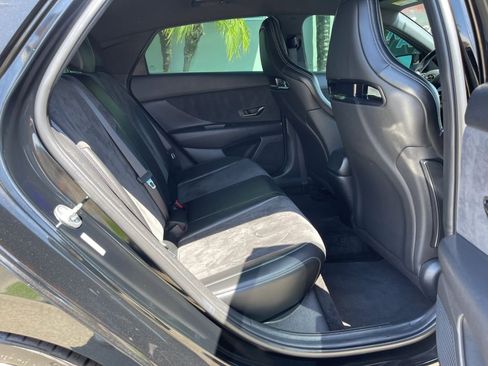 Used 2022 Hyundai Elantra N FWD image 25