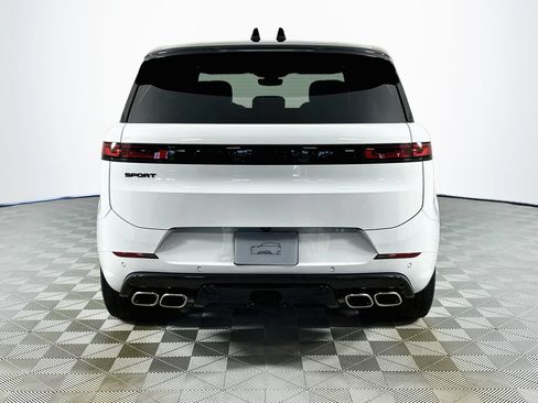 Certified 2025 Land Rover Range Rover Sport Dynamic SE AWD/4WD image 6