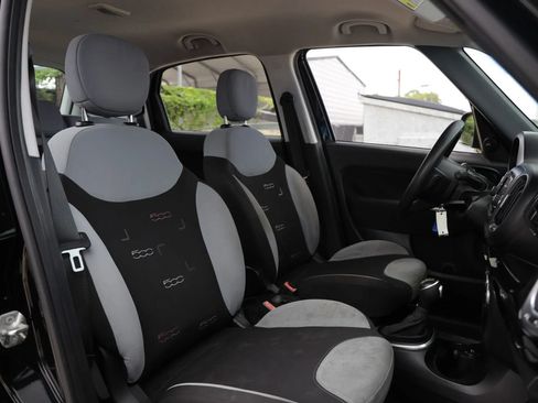 Used 2016 FIAT 500L Pop FWD image 24