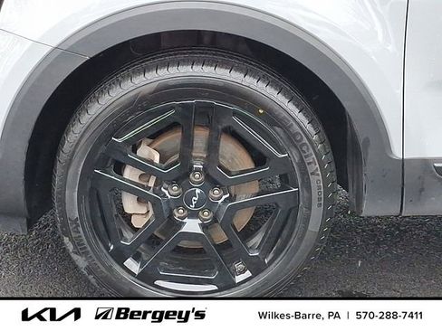 Certified 2024 Kia Telluride SX Prestige X-Line AWD/4WD image 10