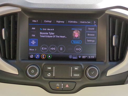 Used 2024 GMC Terrain Denali w/ Denali Premium Package image 17