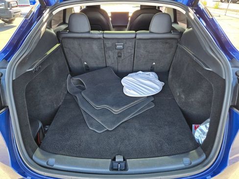 Used 2024 Tesla Model Y 2WD image 14