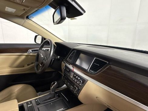 Used 2015 Hyundai Genesis 3.8 w/ Option Group 02 image 32