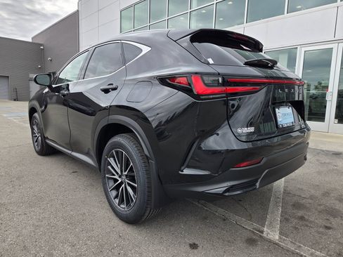 Used 2024 Lexus NX 350 AWD image 10