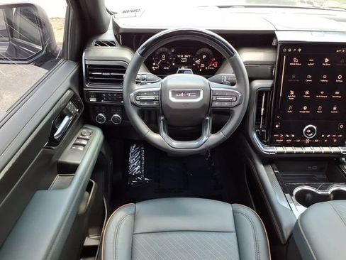 Used 2026 GMC Yukon AT4 w/ AT4 Premium Plus Package AWD/4WD image 20