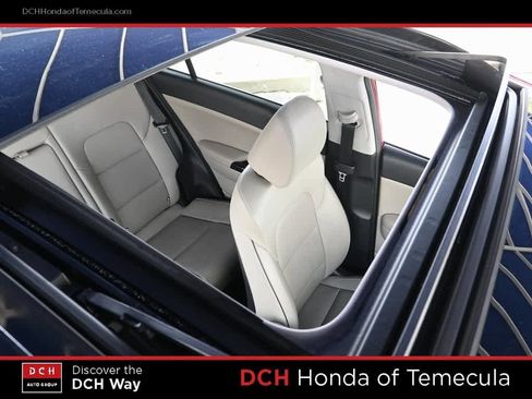 Used 2022 Kia Sportage EX w/ EX Technology Package image 23