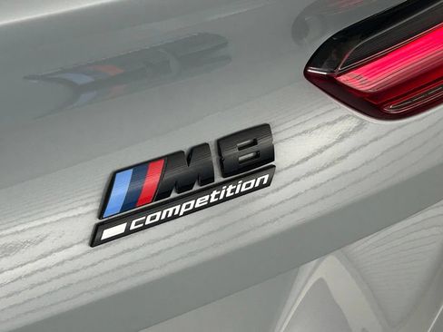 Used 2023 BMW M8 Competition w/ M Carbon Exterior Package AWD/4WD image 19