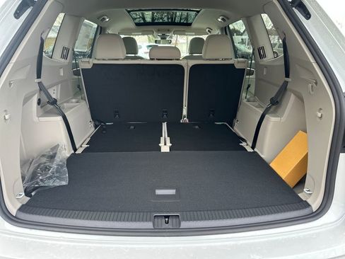 New 2026 Volkswagen Atlas SE image 16
