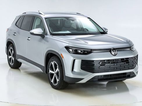 New 2026 Volkswagen Tiguan SE image 52