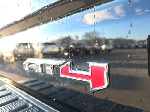 Used 2023 GMC Sierra 1500 AT4 w/ AT4 Premium Package image 13