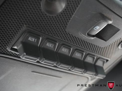 Used 2020 Ford F450 Platinum w/ FX4 Off-Road Package image 46