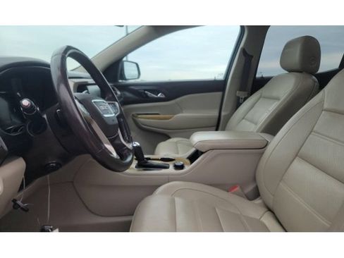 Used 2018 GMC Acadia Denali AWD/4WD image 5
