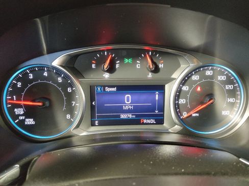 Used 2022 Chevrolet Equinox LS w/ LS Convenience Package image 23