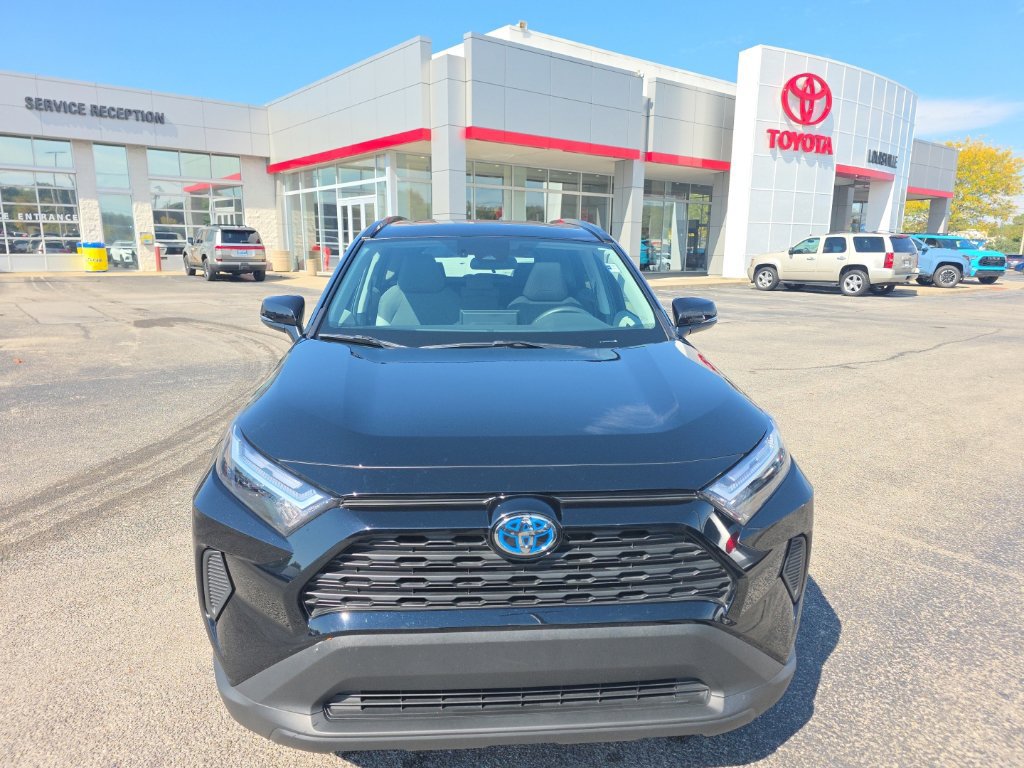 Certified 2024 Toyota RAV4 XLE w/ Convenience Package AWD/4WD image 3