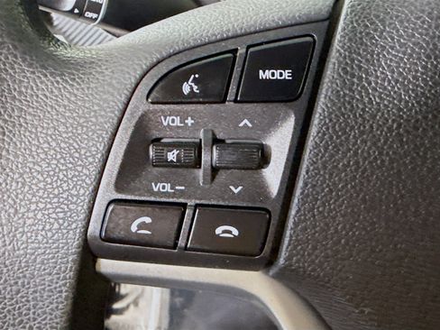 Used 2021 Hyundai Tucson SE image 14