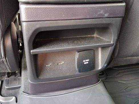 Used 2023 Ford Ranger XLT w/ Equipment Group 302A High AWD/4WD image 11