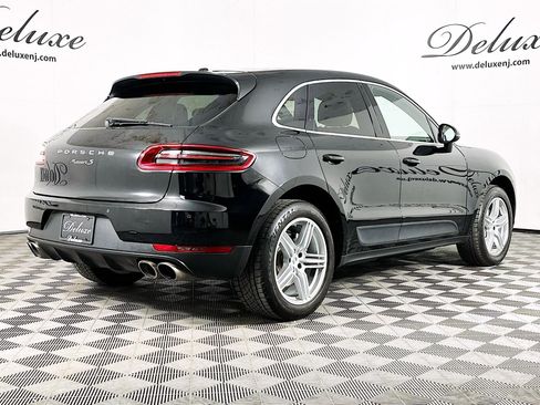 Used 2017 Porsche Macan S AWD/4WD image 6