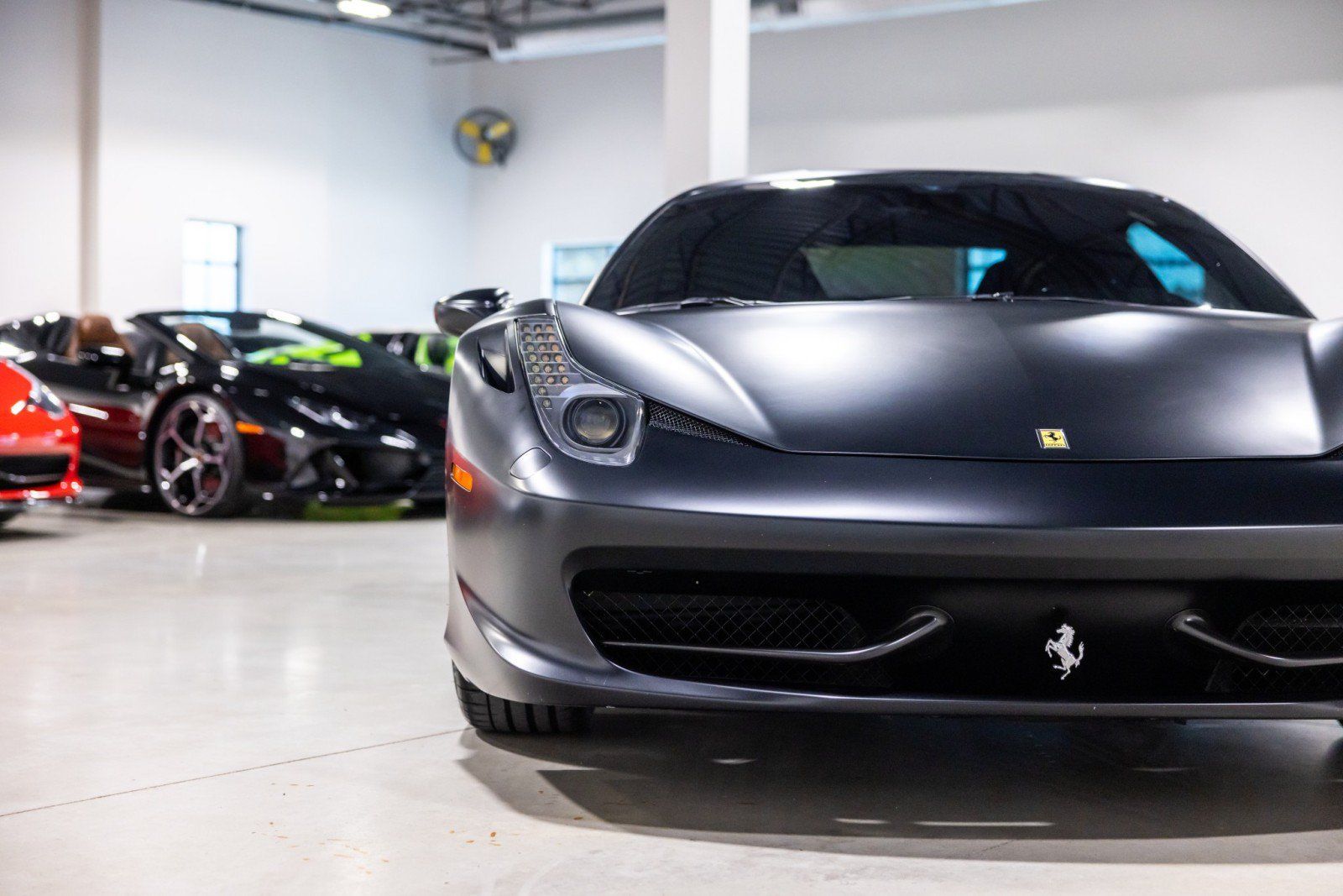 Used 2011 Ferrari 458 Italia Coupe RWD image 22